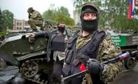 По словам Лысенко, обстрелы позиций сил АТО продолжаются. Враг активизировал воздушную разведку